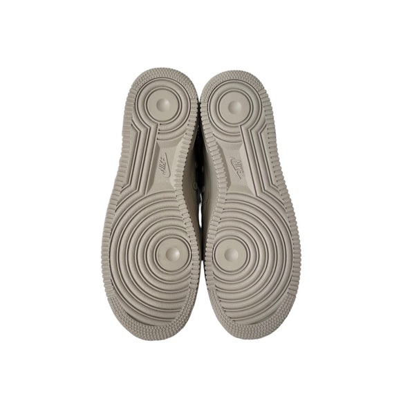 Nike Men’s SF Air Force 1 sneakers - Picture 6 of 7